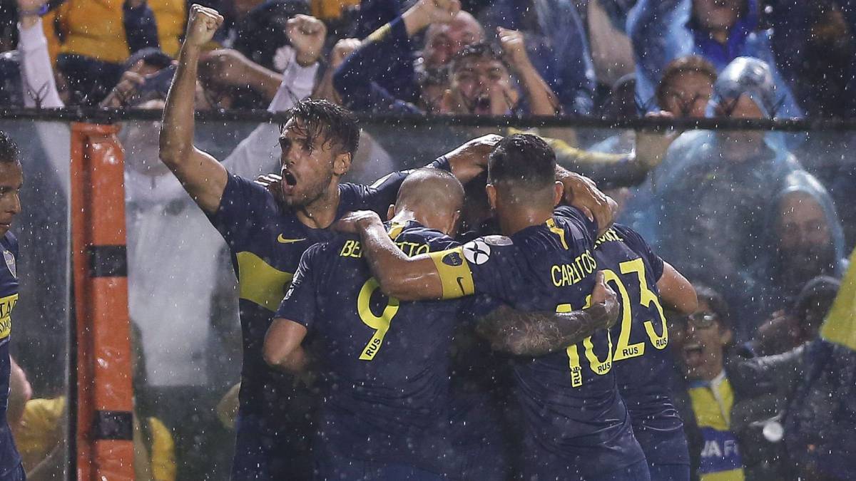 Boca Juniors recibió a Jorge Wilstermann en la cuarta jornada de la fase de grupos de la Copa Libertadores en el estadio La Bombonera en Buenos Aires