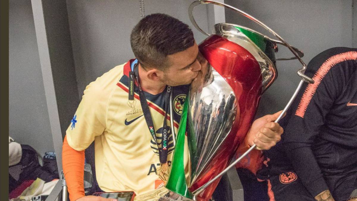 Nicolás Benedetti, jugador de América de México, sufrió la fractura del quinto metatarsiano del pie derecho y será operado este viernes en México