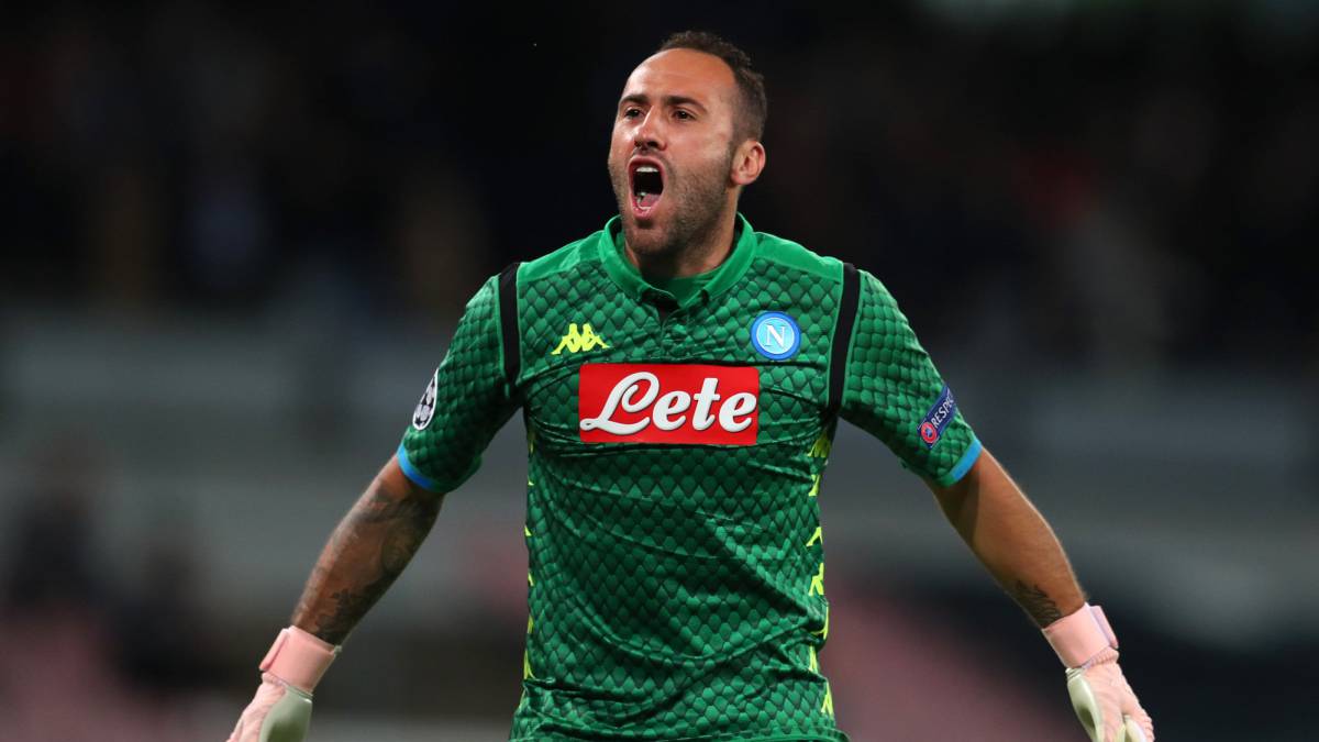 David Ospina regresa luego de su lesión al arco del Napoli en la goleada 3-0 al Chievo