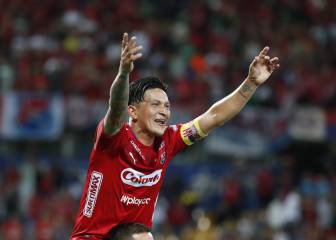 Cano, segundo goleador del mundo por detrás de Messi