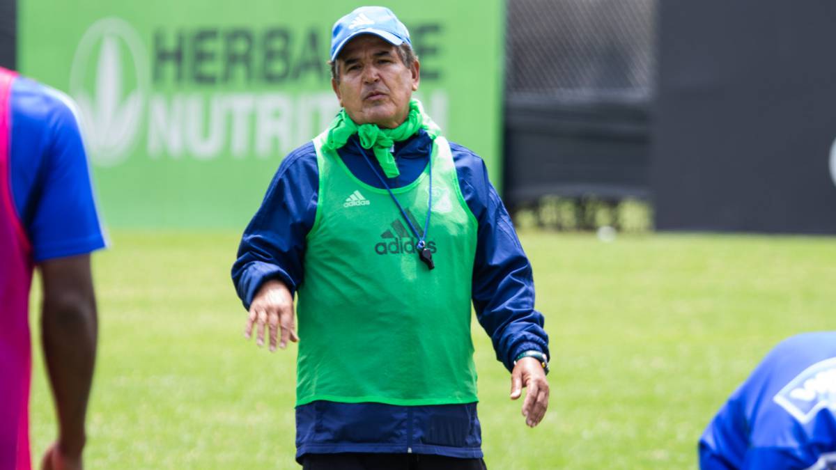 Jorge Luis Pinto en un entrenamiento de Millonarios en 2019