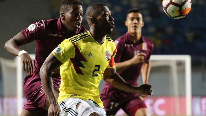 Carlos Cuesta, jugador de la Selección Colombia en el Sudamericano Sub 20