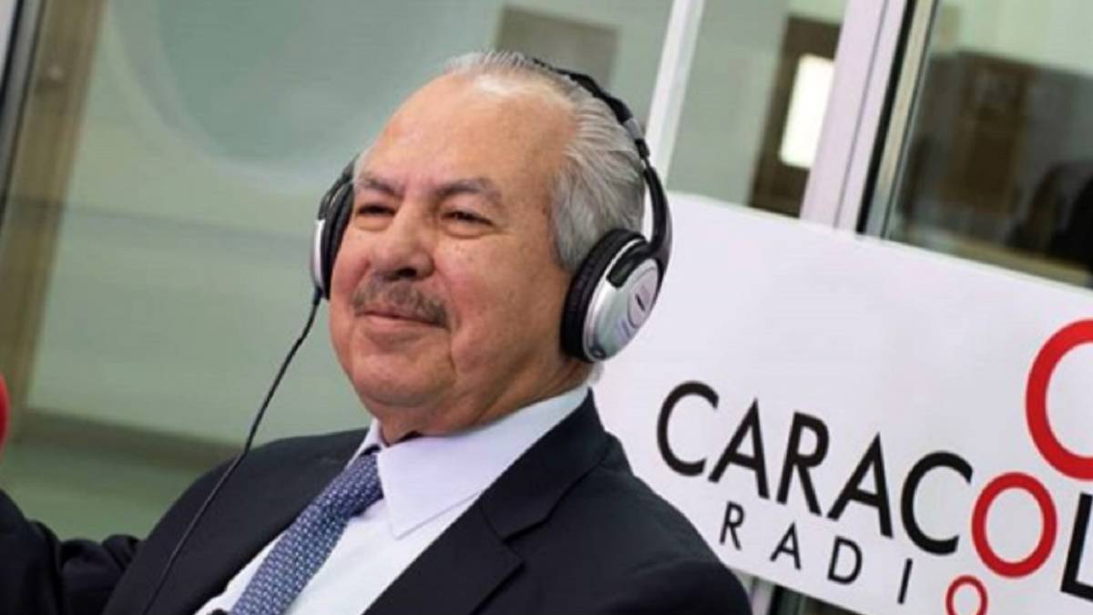 Darío Arizmendi anunció su retiro de Caracol Radio.