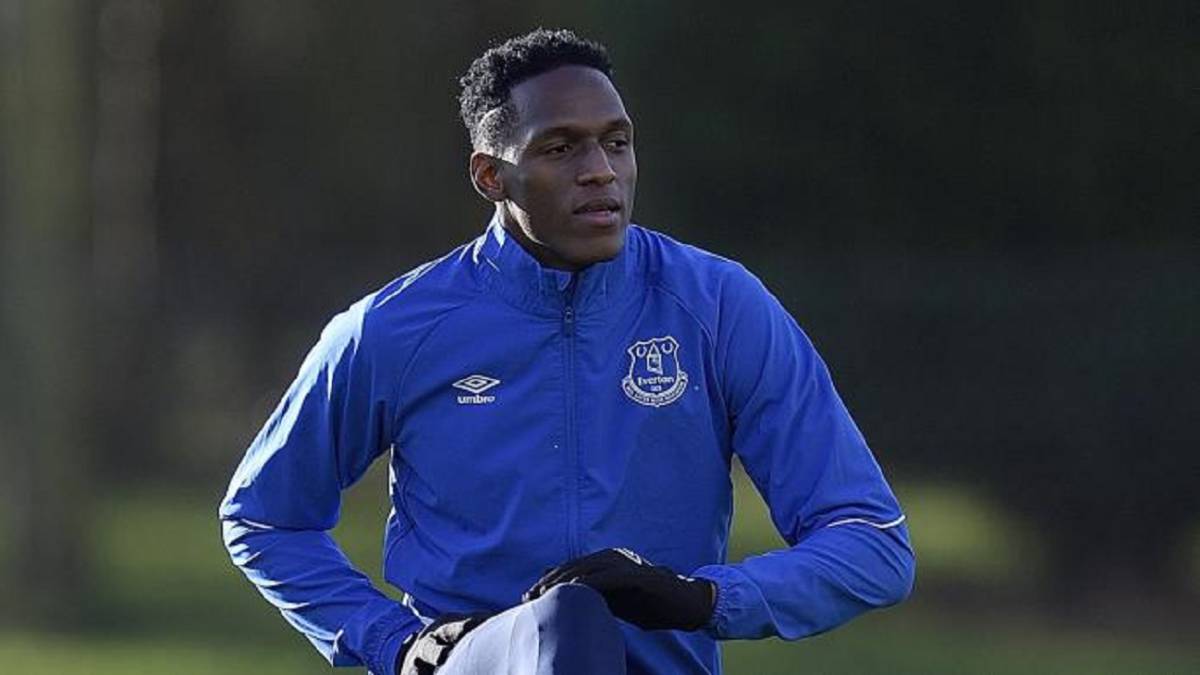 Yerry Mina se recuperó y vuelve a los trabajos con el Everton.