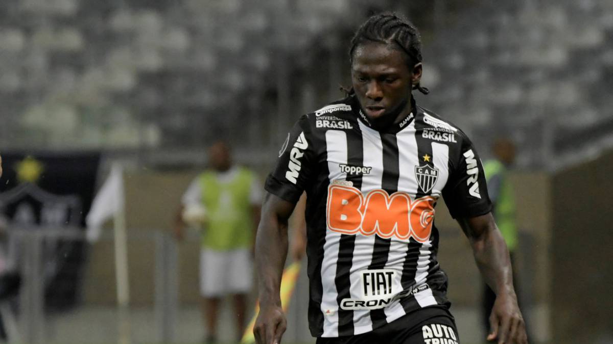 Yimmi Chará, uno de los 16 colombianos que estarán en el Brasileirao 2019.