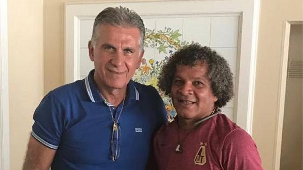 Carlos Queiroz junto a Alberto Gamero.