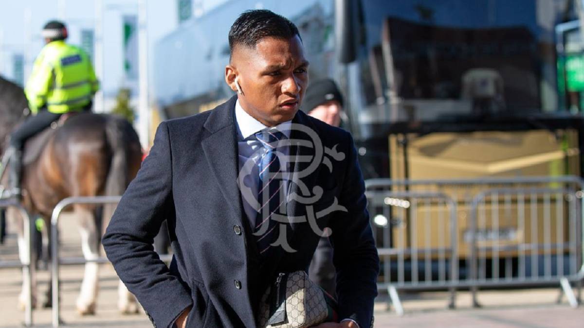 Alfredo Morelos previo al partido ante Celtic en Escocia.