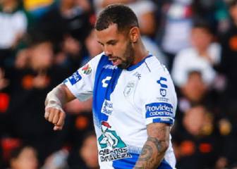 Cardona lo vuelve hacer: Remate y golazo al ángulo