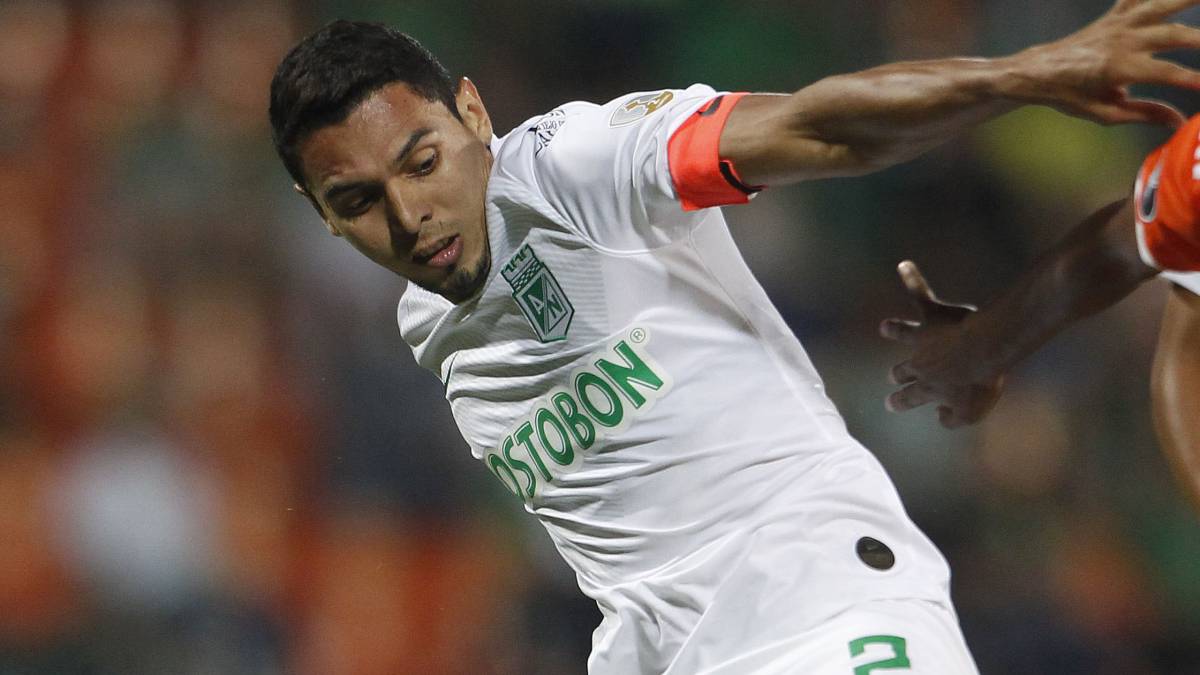 Daniel Bocanegra, capitán de Nacional