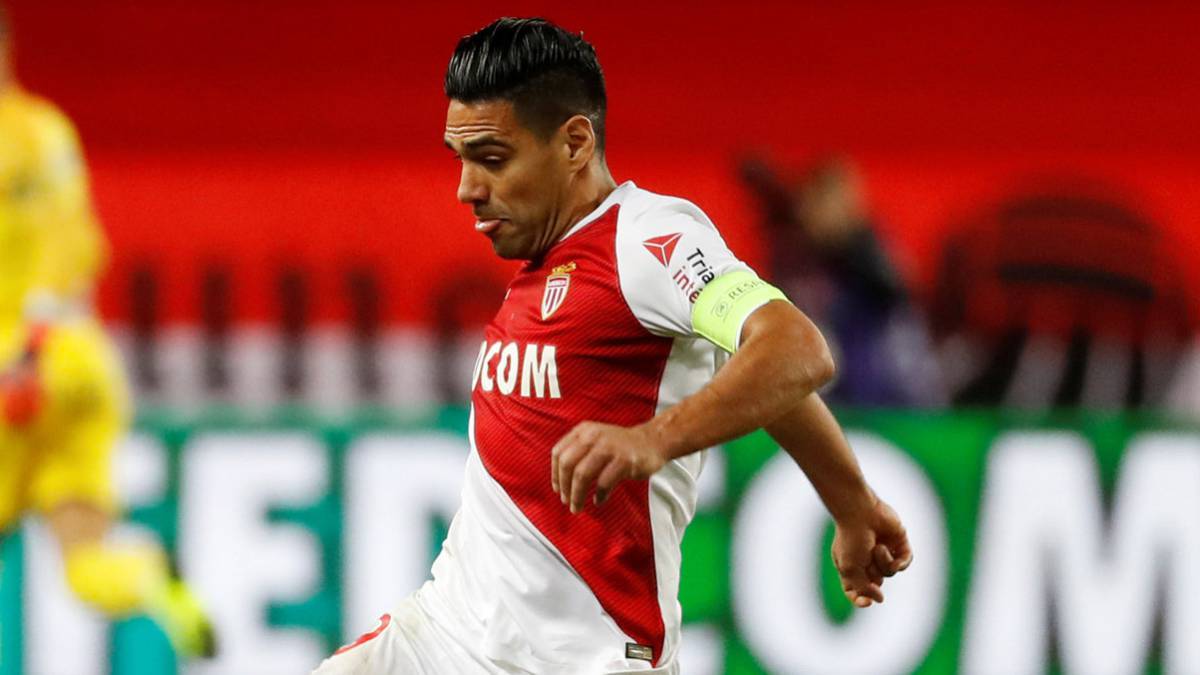 Falcao, delantero de Mónaco durante un partido en la Liga de Francia