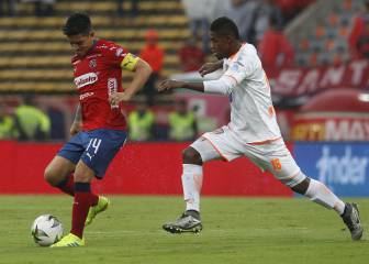 Goleadores Liga Águila: ¿Quién le pelea el botín de oro a Cano?