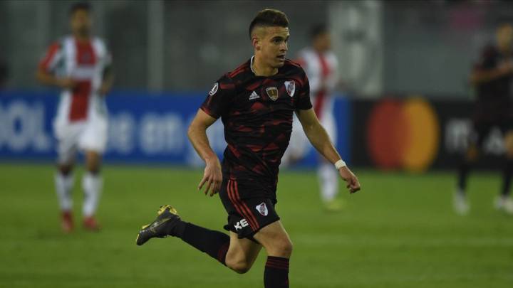 Rafael santos Borré, sancionado dos fechas en Copa Libertadores.