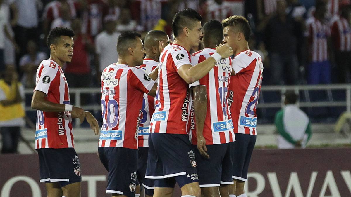 Se define la fase de grupos de la Copa Libertadores.
