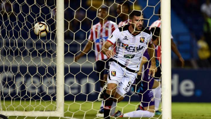 Melgar ganó en Barranquilla con gol de Bernardo Cuesta, ex Junior de Barranquilla.