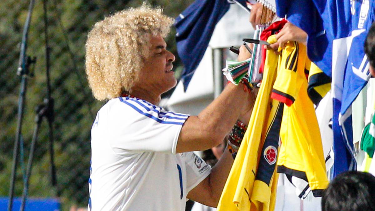 Carlos 'El Pibe' Valderrama durante un evento en la Sede de la Federación Colombiana de fútbol e Bogotá