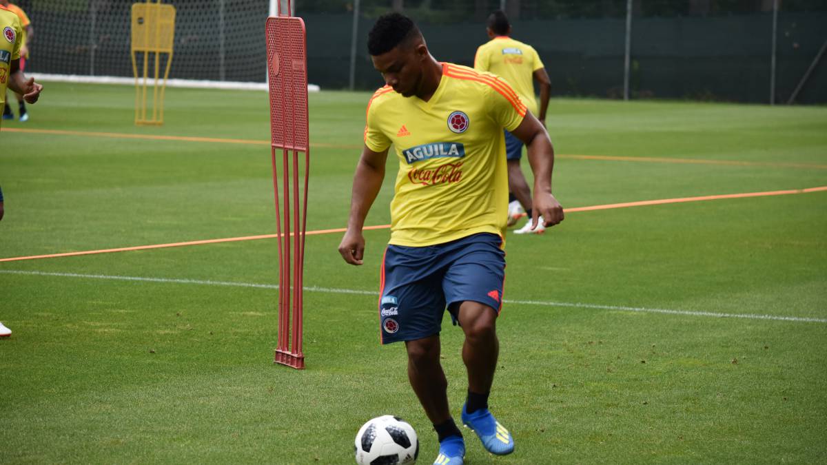 Frank Fabra en un entrenamiento con la Selección previo al Mundial de Rusia.