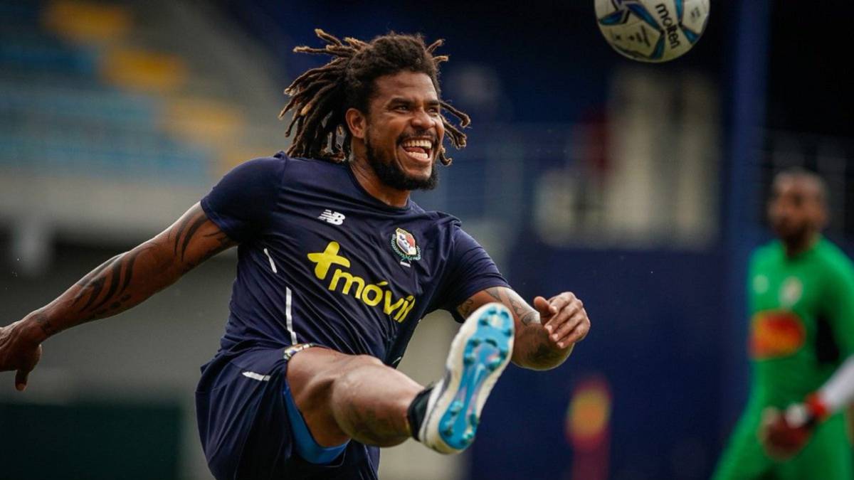 Panamá reveló sus convocados para el amistoso ante Colombia.
