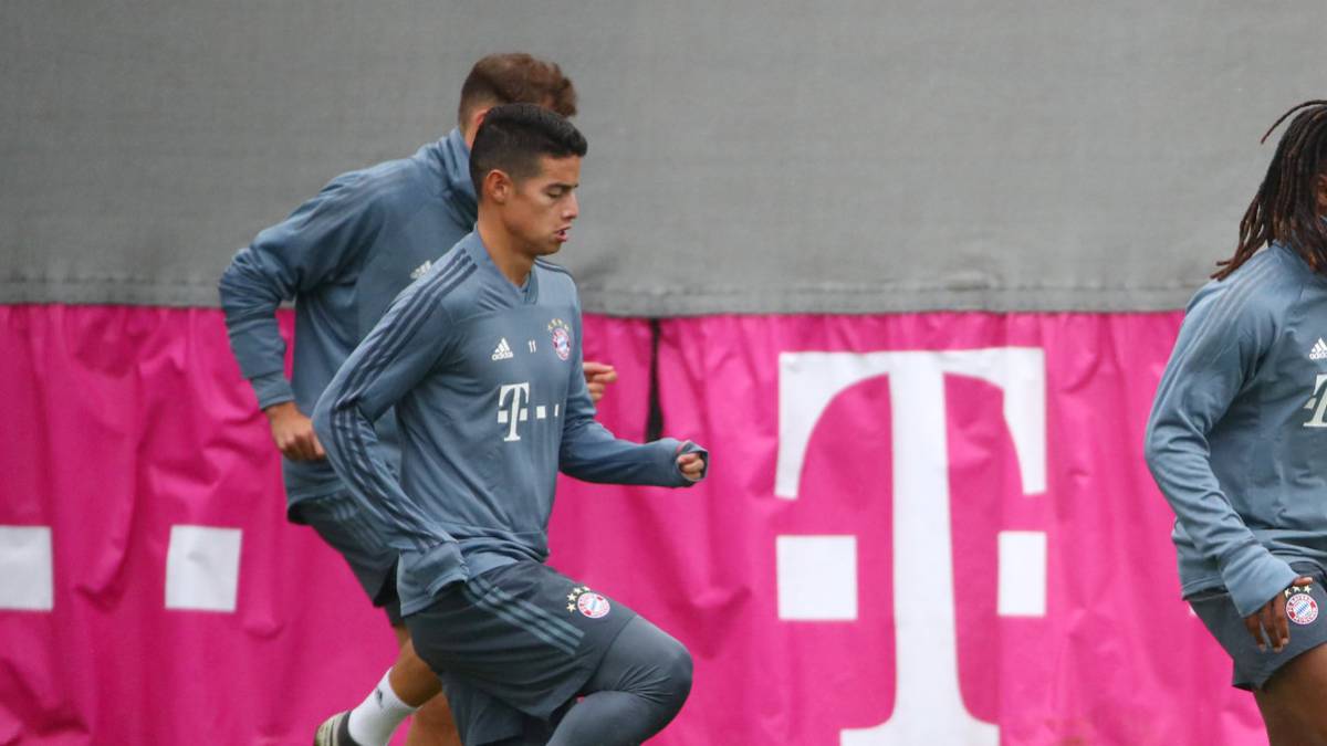 James Rodríguez, descartado para el cierre de la Bundesliga con Bayern Múnich.