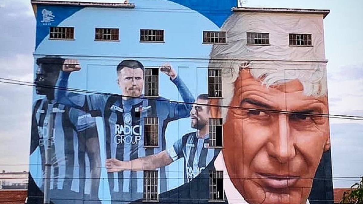 Hinchas del Atalanta pintaron un mural en Bérgamo en el que aparece Duván Zapata.