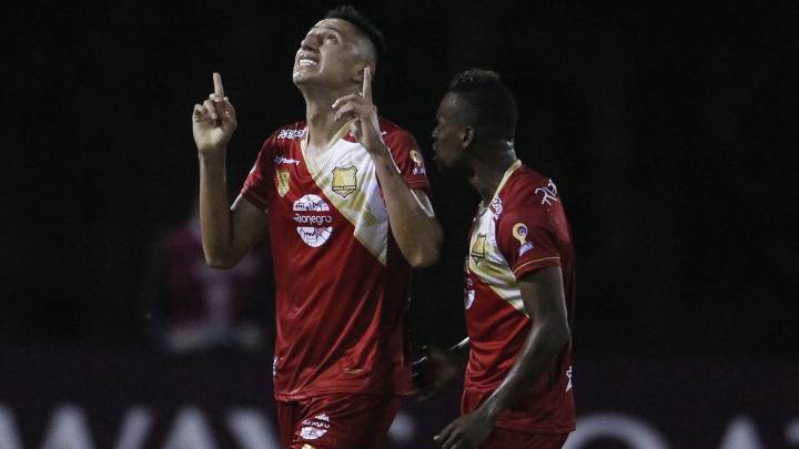 Mauricio Gómez marcó el primer gol en la victoria de Rionegro Águilas ante Independiente de Avellaneda en la segunda fase de la Copa Sudamericana