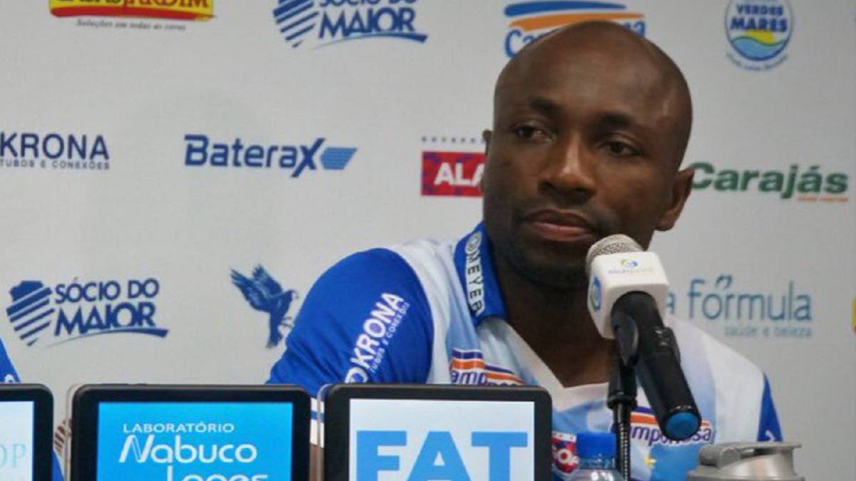 Pablo Armero fue apartado de la plantilla del Alagoano por indisciplina. Andrés 'Manga' Escobar y Cristian Maidana fueron multados con 20% de sueldo