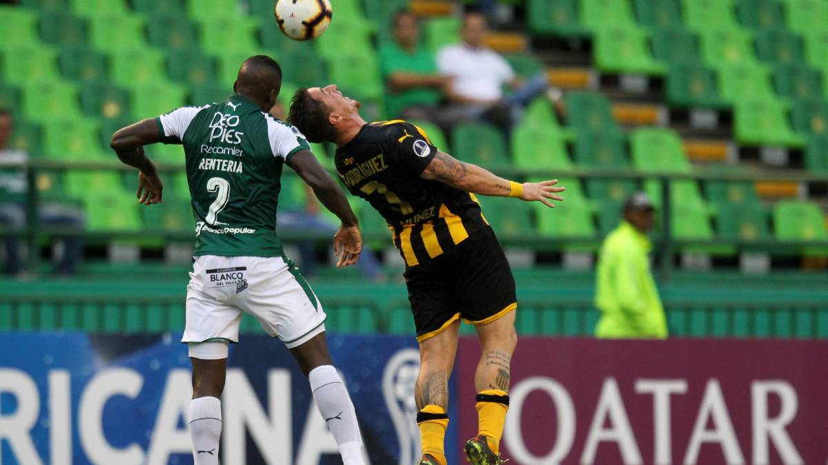 Deportivo Cali enfrentó a Peñarol de Uruguay en el estadio Palmaseca por la segunda fase de la Copa Sudamericana. Los colombianos cayeron uno a cero