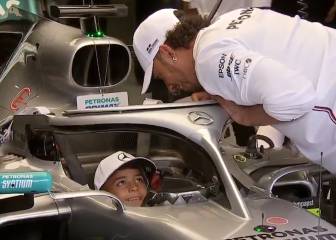 Lewis Hamilton monta al hijo de Cristiano a su Mercedes W10