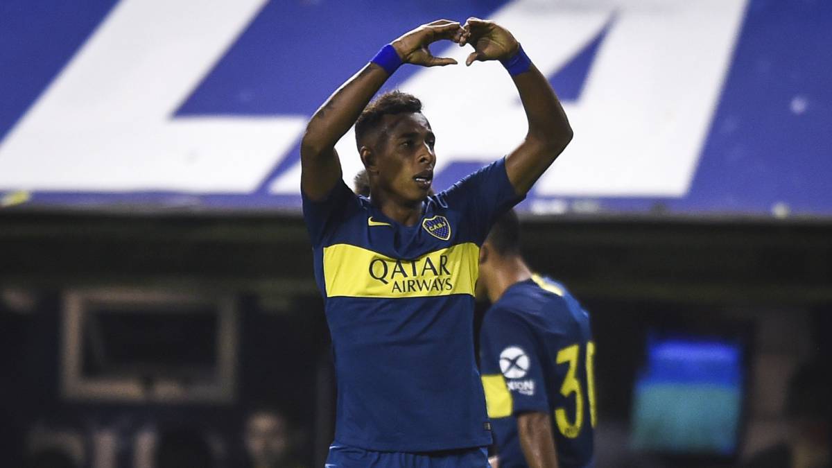 Sebastián Villa tendrá que luchar su puesto en la titular de Boca con Pavón
