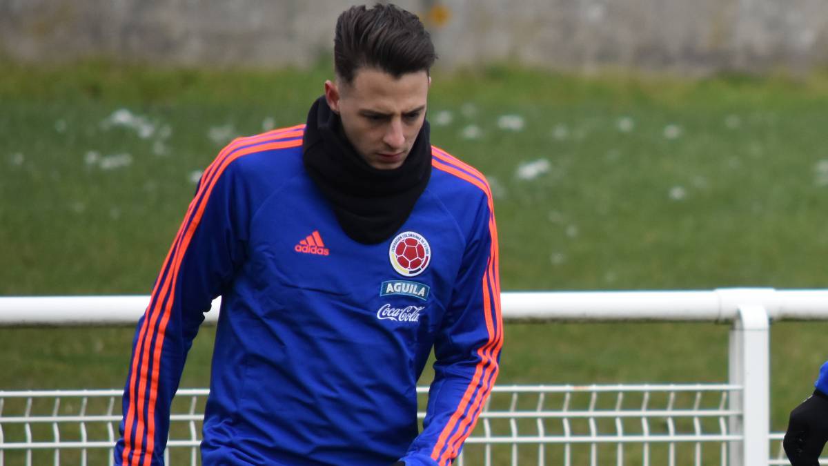 Santiago Arias ya está en Bogotá con la Selección Colombia