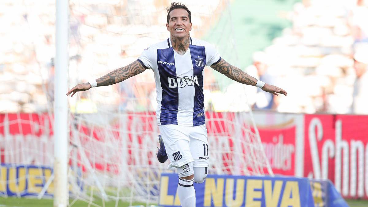 Dayro Moreno celebra un gol con Talleres