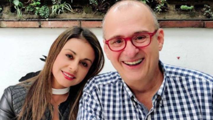 Jota Mario Valencia junto con su esposa Gineth Fuentes