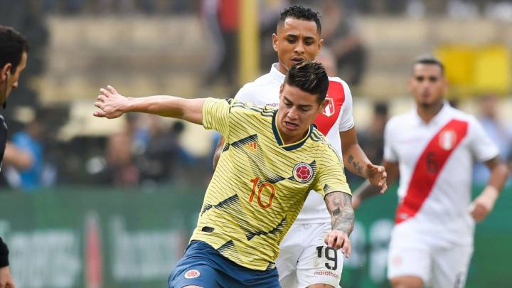 James Rodríguez en el amistoso de la Selección Colombia ante Perú.