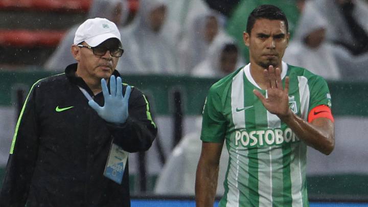 Daniel Bocanegra renovó contrato con Atlético Nacional.