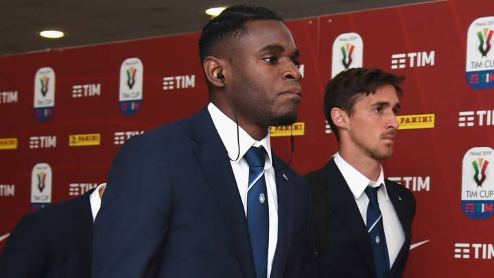 Duván Zapata previo a un partido de Atalanta por la Serie A
