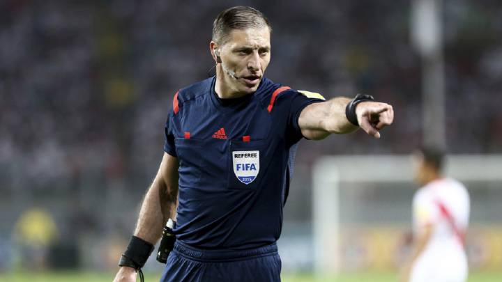 Néstor Pitana será el encargado de dirigir el partido entre Colombia y Chile