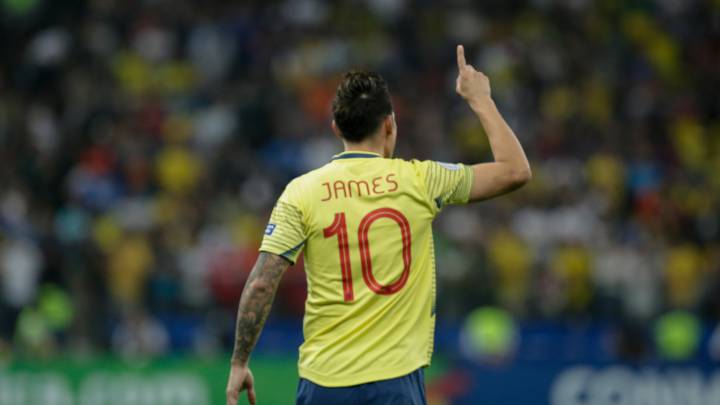 Napoli necesita a James para destronar a la Juventus