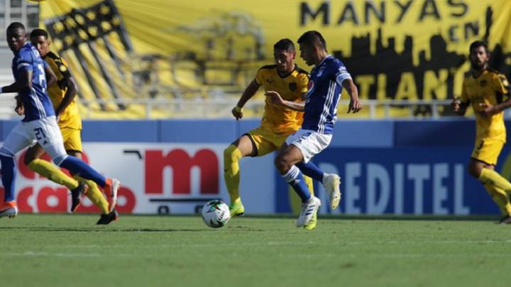 Millonarios cayó ante Peñarol en la Copa de Gigantes