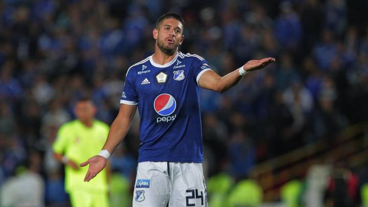 El defensor uruguayo, Matías de Los Santos, estaría cerca de fichar con Vélez Sarsfield