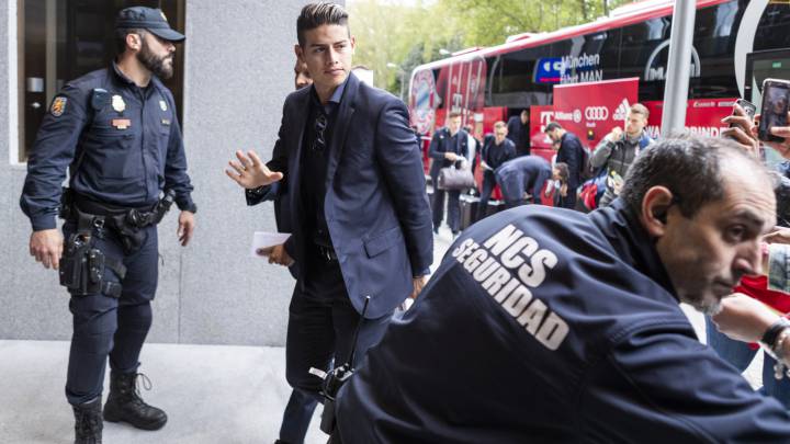 Napoli ya tendría reemplazo si James no llega al equipo