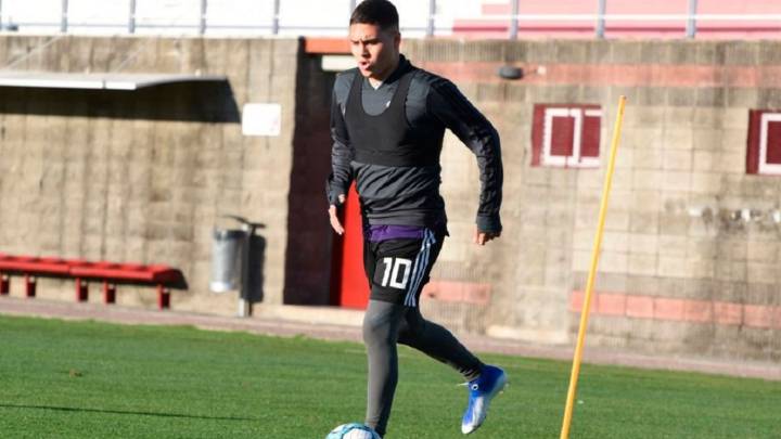 Juan Fernando Quintero en entrenamiento con River