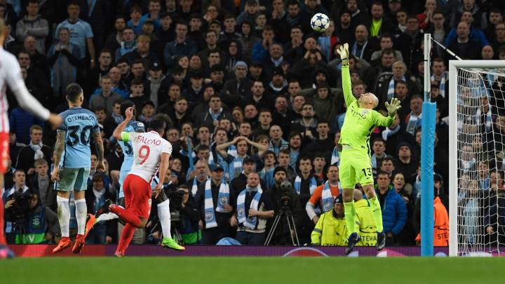 Gol de Falcao García con el Mónaco ante el Manchester City por la Champions League 2016/17.