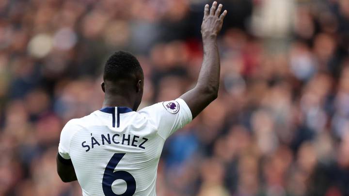 Davinson Sánchez fue titular en el partido del Tottenham ante Inter.