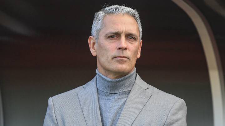 Patricio Camps dejará de ser el DT de Santa Fe.