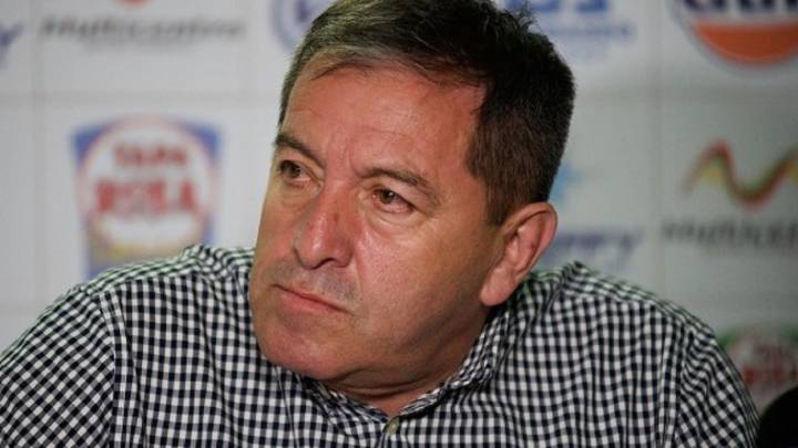 Eduardo Méndez en rueda de prensa