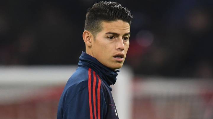 El Napoli sigue luchando por James Rodríguez con el Real Madrid