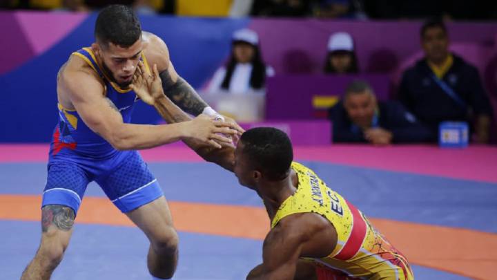 Dicther Toro se colgó la presea plateada en lucha grecorromana, categoría 60 kgs, en los Juegos Panamericanos