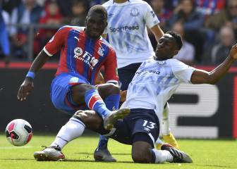 Mina disputa los 90 minutos en el empate con Crystal Palace