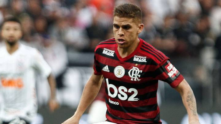 Gustavo Cuéllar, volante del Flamengo, cerca del Bologna