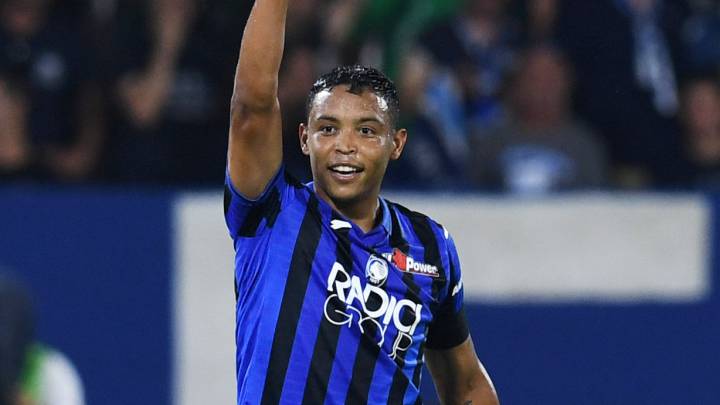 Muriel festeja con furia el doblete que anotó en el debut de Atalanta ante SPAL