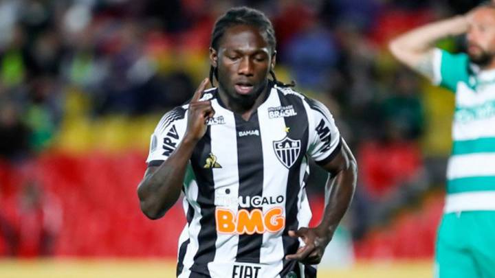 Yimmy Chará celebra el que le anotó a Equidad en la Copa Sudamericana 2019